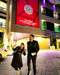 Ginni Chatrath Birthday: पत्नी गिन्नी के बर्थडे पर रोमांटिक हुए कपिल शर्मा, कोजी फोटोज शेयर कर लिखा लविंग नोट