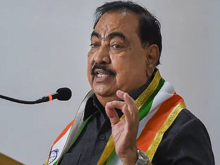 Ncp Leader Eknath Khadse comment on CM Eknath Shinde for Guwahati Visit in jalgaon Eknath Khadse : पुन्हा तीच झाडी, तीच डोंगर, तेच हॉटेल, मी पण गुवाहाटीला जाणार, एकनाथ खडसेंची टोलेबाजी 