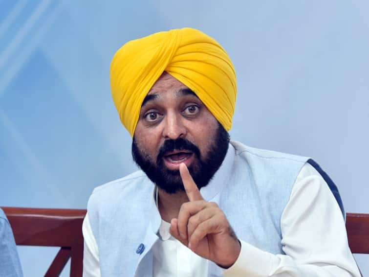 Law And Order Is Under Complete Control Says Punjab CM Bhagwant Mann Responds To Governor Threats President Rule 'Law & Order Under Complete Control': Punjab CM Bhagwant Mann Responds To Governor's Letter