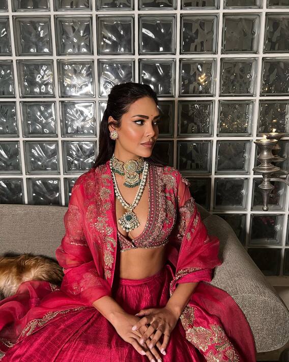 ਈਸ਼ਾ ਗੁਪਤਾ ਦੀਆਂ ਫੋਟੋਆਂ: ਚਮਕਦਾਰ ਪਹਿਰਾਵੇ ਵਿੱਚ ਈਸ਼ਾ ਗੁਪਤਾ ਦਾ ਸ਼ਾਨਦਾਰ ਪ੍ਰਦਰਸ਼ਨ ਈਸ਼ਾ ਗੁਪਤਾ ਦੀਆਂ ਫੋਟੋਆਂ: ਚਮਕਦਾਰ ਪਹਿਰਾਵੇ ਵਿੱਚ ਈਸ਼ਾ ਗੁਪਤਾ ਦਾ ਸ਼ਾਨਦਾਰ ਪ੍ਰਦਰਸ਼ਨ