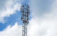 Network Speed: अक्टूबर में 4G नेटवर्क स्पीड में सबसे आगे है जियो, BSNL रेस से हुआ बाहर, जानें बाकी का हाल