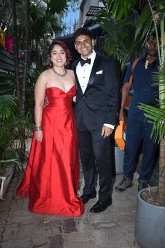 Ira Khan Nupur Shikhare Engagement: హీరో అమీర్ ఖాన్ కుమార్తె ఇరా ఖాన్ నిశ్చితార్థం ఫొటోస్