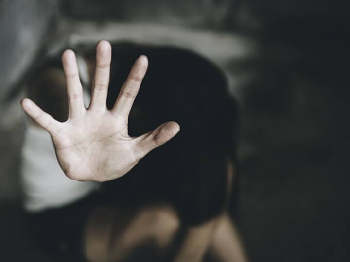 Four Including A Woman got arrested Kerala Gangrape Of A Model Inside The moving car Kochi Kerala Police Gangrape Case Four, Including A Woman, Were Held In Kerala For The Gangrape Of A Model Inside The Vehicle
