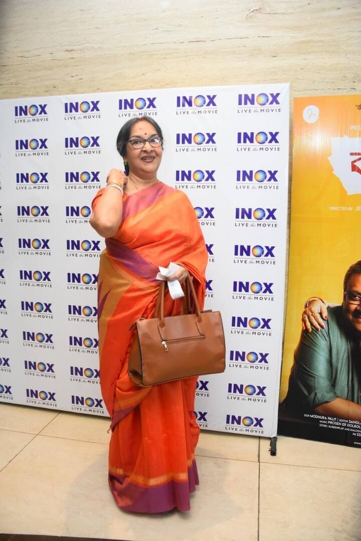 তবে, মনের কথা বলার জন্য তিনি একটি পকেট ডায়েরি সবসময় সঙ্গে রাখেন। সেই ডায়েরিটিকেই তিনি 'কথামৃত' নাম দিয়েছেন। 