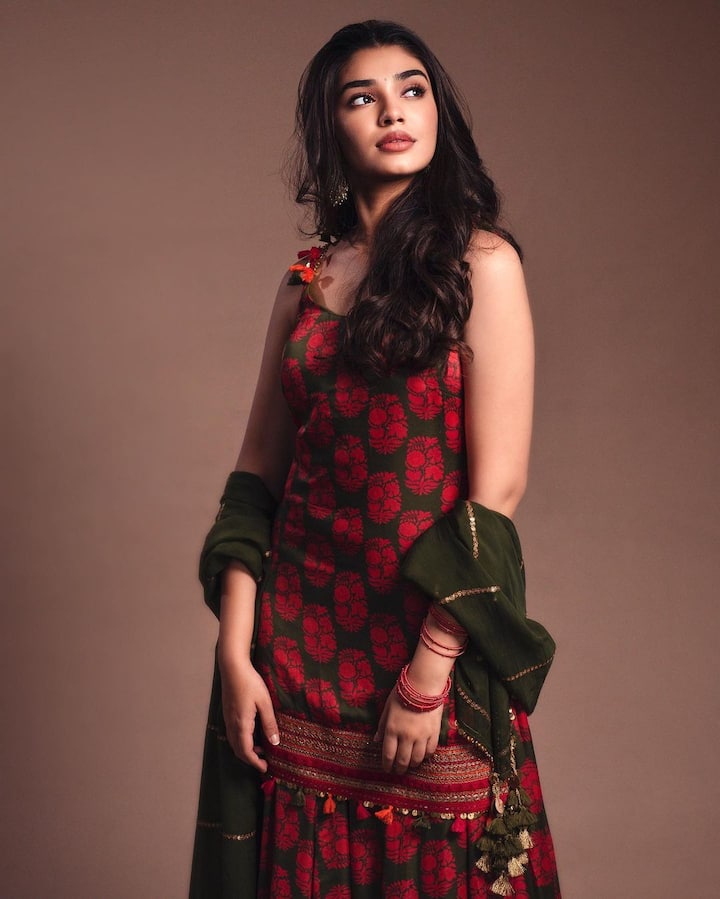 అందాల బొమ్మ కృతిశెట్టి లేటెస్ట్ ఫొటోస్ - Image Credit: Krithi Shetty/Instagram