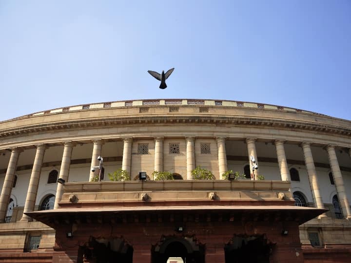 Parliament Winter Session 2022: 7 दिसम्बर से शुरू होगा सत्र, 29 दिसंबर तक चलेगा, नोटिफिकेशन जारी Parliament winter session 2022 official announced will start from December 7 and will continue till December 29 Parliament Winter Session 2022: 7 दिसम्बर से शुरू होगा सत्र, 29 दिसंबर तक चलेगा, नोटिफिकेशन जारी