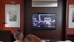 Vastu Rules: বাস্তু মেনে কীভাবে সাজাবেন লিভিং রুম ? রইল ফান্ডা