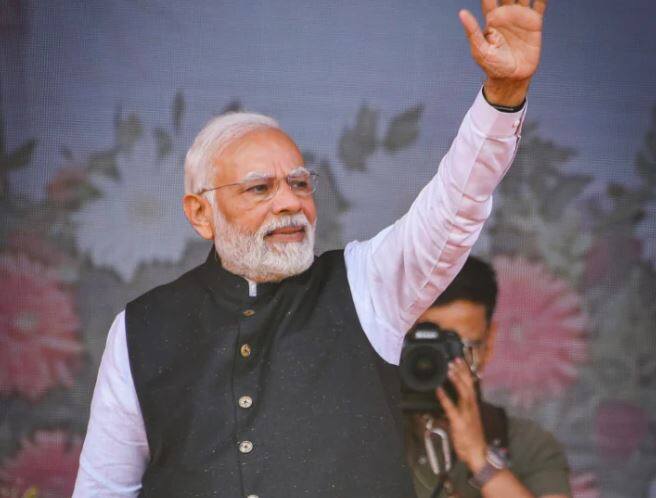 Gujrat Assembly Elections : PM Modi will roar in Gujarat from today will address public meetings including 25 Rallies Gujrat Assembly Elections : ਗੁਜਰਾਤ ਚੋਣਾਂ 'ਚ PM ਮੋਦੀ ਦੀਆਂ ਮੈਰਾਥਨ ਰੈਲੀਆਂ ਅੱਜ ਤੋਂ ਸ਼ੁਰੂ , ਕਰੀਬ 25 ਜਨ ਸਭਾਵਾਂ ਨੂੰ ਕਰਨਗੇ ਸੰਬੋਧਨ