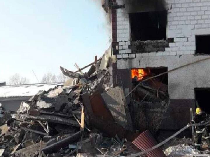 Russia Gas Blast 9 Killed In Suspected Gas Blast 4 Of Them Children Russia Gas Blast : கேஸ் கசிவால் 4 குழந்தைகள் உள்பட 9 பேர் உயிரிழப்பு..! ரஷ்யாவில் சோகம்..!