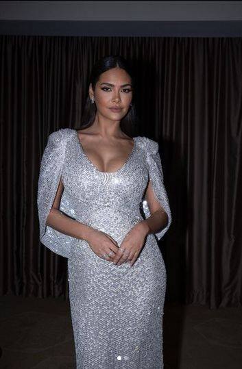 ਈਸ਼ਾ ਗੁਪਤਾ ਨੇ ਸਿਲਵਰ ਬਾਡੀਕੋਨ ਆਊਟਫਿਟ 'ਚ ਦਿਖਾਈ ਆਪਣੀ ਗਲੈਮਰਸ ਲੁੱਕ