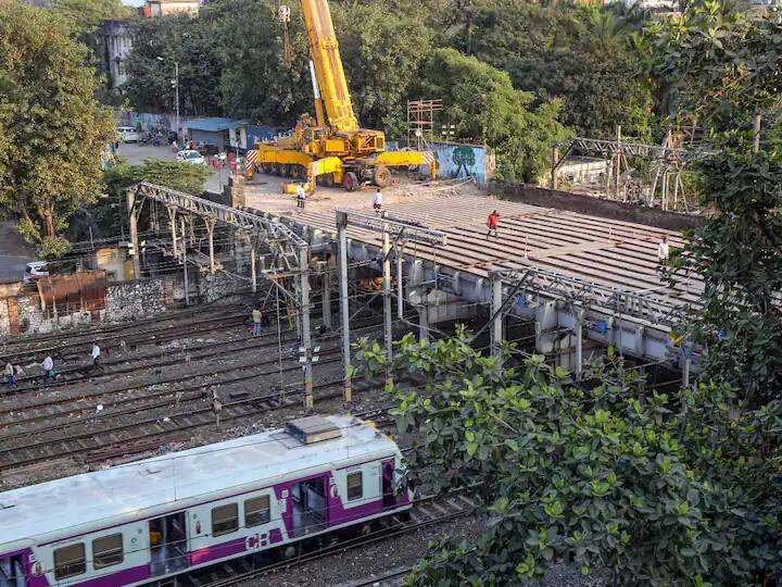 Maharashtra British-Era Carnac Bridge demolition Central Railway route blocked for 27 hours Maharashtra: ब्रिटिश काल के कर्नाक पुल को ढहाने के लिए 27 घंटे तक रेलवे मार्ग रहेगा बाधित, ट्रेनों पर क्या होगा असर