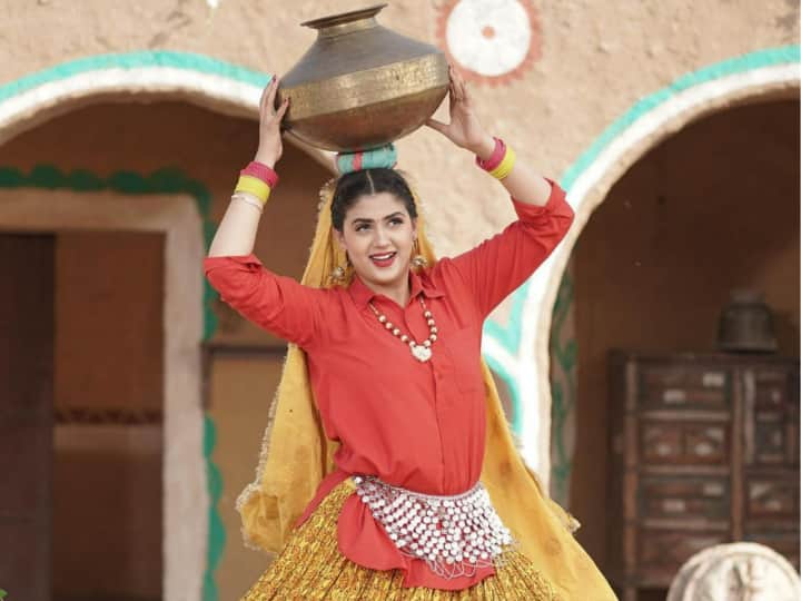 pranjal dahia haryanvi dancer age biography struggle story | Pranjal Dahiya:  कौन है प्रांजल दहिया जो खूबसूरती और डांस में दे रही हैं सपना चौधरी को कड़ी  टक्कर, देखिए तस्वीरें