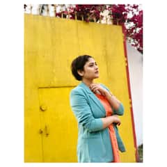 Aindrila Sharma Health Update: সিপিআর দিয়ে সামাল হার্ট অ্যাটাক, অনিয়ন্ত্রিত তাপমাত্রা, রক্তচাপ, কেমন আছেন ঐন্দ্রিলা?