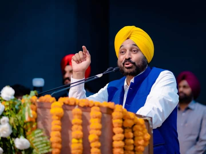 People of Gujarat have made up their mind to throw BJP out of power: Bhagwant Mann ਗੁਜਰਾਤ ਦੇ ਲੋਕਾਂ ਨੇ ਭਾਜਪਾ ਨੂੰ ਸੱਤਾ ਤੋਂ ਬਾਹਰ ਕਰਨ ਦਾ ਮਨ ਬਣਾ ਲਿਆ ਹੈ: ਭਗਵੰਤ ਮਾਨ