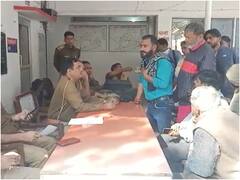 बरेली: धर्मांतरण के शक में हिंदूवादी संगठनों ने घर पर मारा छापा, स्थानीय लोगों से मारपीट