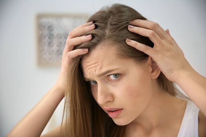 why hair turns gray till the age of 35 how to control it and prevent hair  fall | 35 की उम्र के बाद क्यों सफेद होने लगते हैं ज्यादातर लोगों के बाल,
