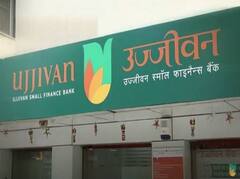 Saving Account: ਗਾਹਕਾਂ ਨੂੰ ਇਨ੍ਹਾਂ ਬੈਂਕਾਂ ਦੇ ਬਚਤ ਖਾਤੇ 'ਤੇ ਮਿਲ ਰਿਹੈ 7.50% ਤੱਕ ਦਾ ਰਿਟਰਨ, ਦੇਖੋ ਪੂਰੀ ਸੂਚੀ