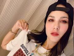 Actress Sunny Leone : ஸ்டைலிஷ் தமிழச்சி..நடிகை சன்னி லியோனின் சமீபத்திய புகைப்படங்கள்!