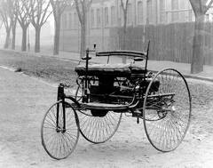 Worlds Oldest Cars: જાણો દુનિયાની પહેલી કાર અને તેને બનાવનાર કંપની વિશે-PHOTOS