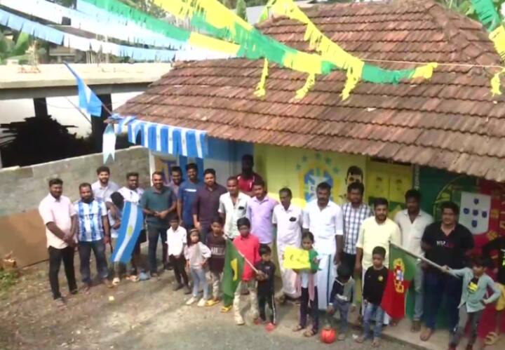 FIFA World Cup 2022: Such a craze of football in this village of Kerala, fans together raised the house to watch the World Cup FIFA World Cup 2022: केरल के इस गांव में फुटबॉल का गजब का क्रेज, वर्ल्ड कप देखने के लिए फैंस ने खरीदा घर