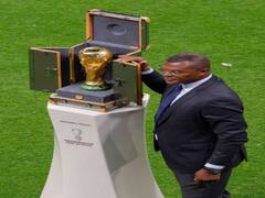 FIFA World Cup Opening Ceremony: जोरदार तरीके से हुआ टूर्नामेंट का आगाज, तस्वीरों में देखें ओपनिंग सेरेमनी की बड़ी चीजें