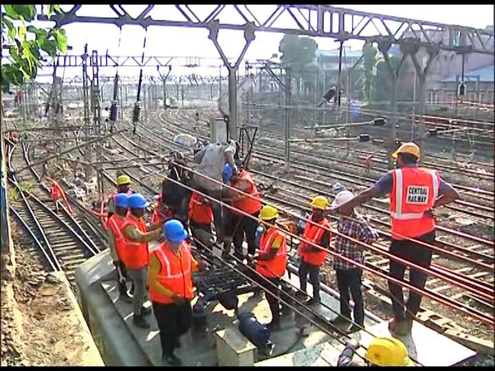 दरम्यान, सीएसएमटी-मशीद बंदर रेल्वे स्थानकादरम्यान धोकादायक कर्नाक उड्डाणपुलाचं पाडकाम करण्यासाठी तब्बल 27 तासांचा मेगाब्लॉक घेण्यात आला होता.