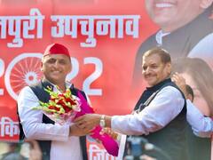 बहू डिंपल के लिए मैदान में शिवपाल यादव, तस्वीरों में चाचा के पैर छूते नजर आए अखिलेश, चेहरे पर दिखी मुस्कान