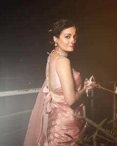 PHOTO: दिया मिर्झाने पुन्हा दाखवली तिच्या सौंदर्याची जादू; फोटो पाहून चाहते घायाळ!