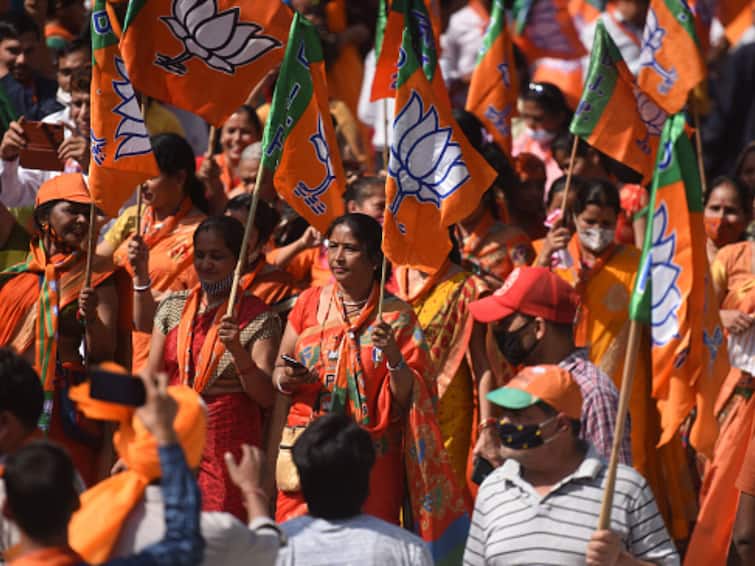 BJP Holds 14 Road Shows Delhi Ahead MCD Polls Super Sunday JP Nadda Rajnath Singh MCD Polls: Senior BJP Leaders Including Rajnath, State CMs To Hold 14 Road Shows On 'Super Sunday'