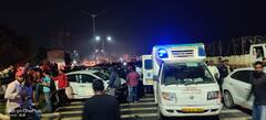 Pune Accident Photo : एक नाही, दोन नाही तब्बल 48 गाड्या एकमेकांवर आदळल्या, पुण्यातील नवले पुलावर भीषण अपघाताचा थरार