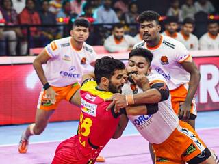 PKL 9: पुनेरी पलटन ने अंतिम रेड में बेंगलुरु बुल्स को हराया, विकास कंडोला हुए बुरी तरह फ्लॉप