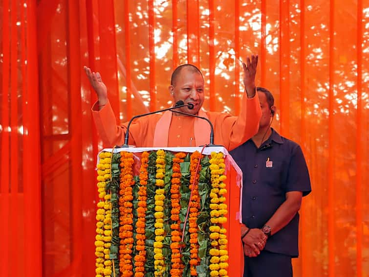 UP Nikay Chunav 2023: CM Yogi Adityanath To Visit Prayagraj First Time After Atiq, Ashraf Ahmed's Murder UP Nikay Chunav 2023: CM Yogi Adityanath To Visit Prayagraj For First Time After Atiq, Brother Ashraf's Murder