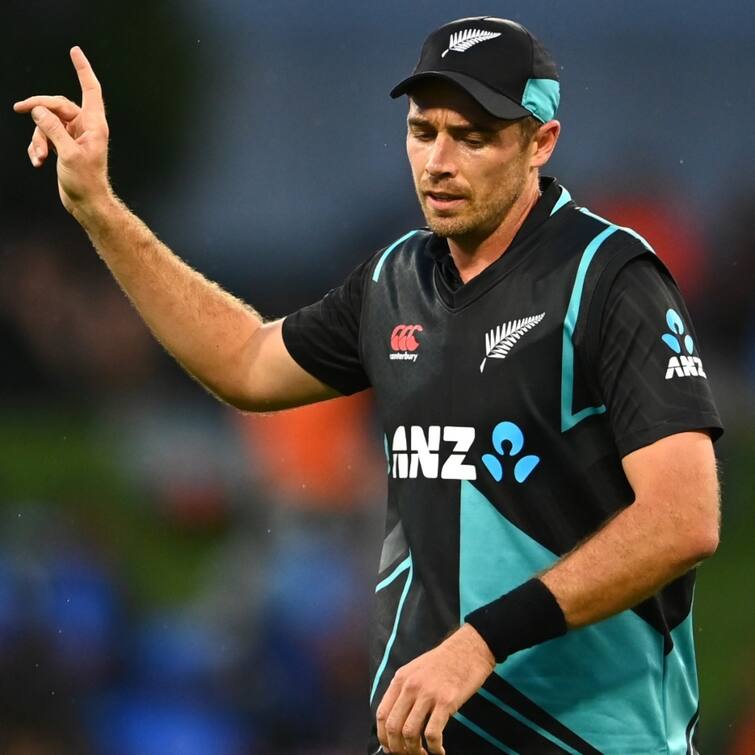 New Zealand Player Tim Southee took hatrick against India and new record INDvsNZ: கடைசி ஓவரில் அசத்தல் ஹாட்ரிக்...! நியூசி. வீரர் டிம் சவுதி புதிய சாதனை..