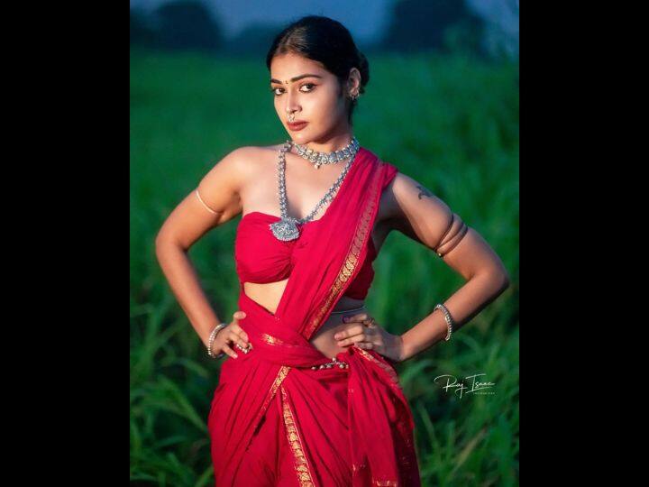 தொடக்கத்தில் நாடகங்களில் நடித்து அறிமுகமான இவர், நாடக தொடர்களில் முன்னணி முக்கிய கதாபாத்திரங்களில் நடித்து பிரபலமாகியுள்ளார்.