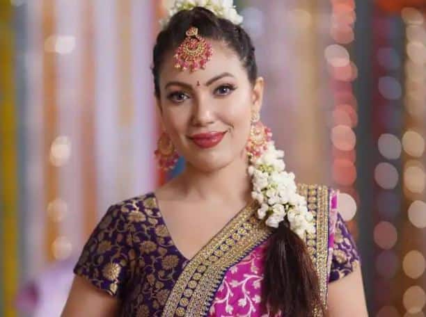 taarak mehta ka ooltah chashmah actress munmun dutta meets with a accident shared her health Taarak Mehta Ka Ooltah Chashmah ફેમ મુનમુન દત્તાનો જર્મનીમાં થયો અકસ્માત, ટ્રિપ છોડી ભારત પરત ફરી અભિનેત્રી