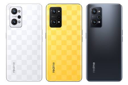 Realme GT Neo 3t : इसमें क्वालकॉम स्नैपड्रेगन 870 प्रोसेसर है. इस फोन में 6.62 इंच की स्क्रीन से Full HD+ एमोलेड डिस्प्ले दी गई है. स्मार्टफोन ट्रिपल कैमरा सेटअप के साथ आता है. इसमें 64 MP का मेन रियर कैमरा, 8 MP का दूसरा और 2 MP का तीसरा कैमरा दिया गया है. इसके अलावा 16 MP का फ्रंट कैमरा है. इस फोन में 5000 mAh की बैटरी दी गई है. यह फोन 6 GB रैम + 128 GB इंटरनल स्टोरेज और 8 GB रैम + 256 GB की इंटरनल स्टोरेज के साथ आता है. 6 GB वाले वेरिएंट की कीमत 29,999 रुपये है.