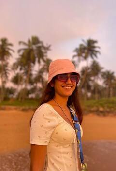 In Pics: काय झाडी, काय डोंगार अन् काय ते सौंदर्य; प्रियाचा घायाळ करणारा लूक