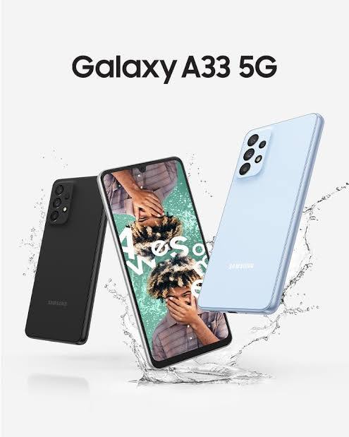 Samsung Galaxy A33 5G : सैमसंग के इस फोन में Exynos 1280 प्रोसेसर दिया गया है. फोन में 6.4 इंच की स्क्रीन से सुपर एमोलेड प्लस डिस्प्ले फुल एचडी + रिसोल्यूशन के साथ दी गई है. फोन में 90 HZ का रिफ्रेश रेट है. यह स्मार्टफोन क्वाड कैमरा सेटअप के साथ आता है. इसमें 48 MP का मेन रियर कैमरा है, साथ ही 8 MP का अल्ट्रा वाइड, 5 MP का डेप्थ और 2 MP का मैक्रो कैमरा है. इसमें 13 MP का फ्रंट कैमरा दिया गया है. 5000 mAh की बैटरी के साथ फोन 6 GB रैम + 128 जीबी इंटरनल स्टोरेज और 8 जीबी रैम + 128 जीबी की इंटरनल स्टोरेज के साथ आता है. 6 जीबी वाले वेरिएंट की कीमत 28,499 और 8 जीबी वाले वेरिएंट की कीमत 29,999 रुपये है.