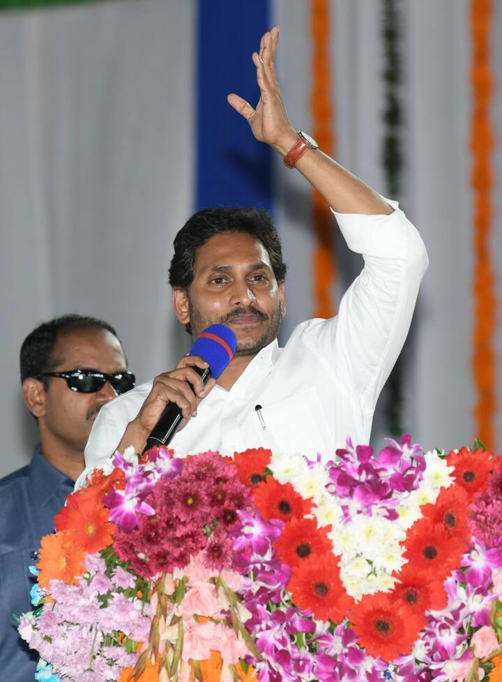 టీడీపీ, జనసేనపై విరుచుకుపడ్డ జగన్