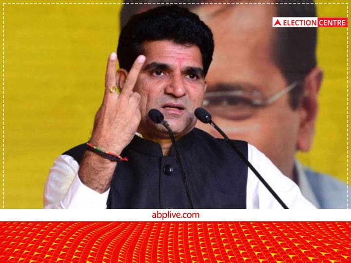 Gujarat Assembly Election 2022 Iisudan Gadhvi Profile interesting facts about aap Gujarat cm face Isudan Gadhvi Profile:  AAP के गुजरात CM फेस इसुदान गढ़वी के बारे में ये दिलचस्प बातें नहीं जानते होंगे आप