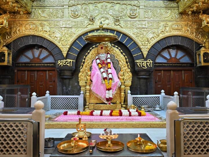 IRCTC लेकर आया ये शानदार टूर पैकेज, काफी कम खर्च में शिरडी साईं मंदिर घूमने का मिल रहा मौका IRCTC Indian Railways Special Tour Package for Shirdi Sai Temple in low fare Know Details IRCTC लेकर आया ये शानदार टूर पैकेज, काफी कम खर्च में शिरडी साईं मंदिर घूमने का मिल रहा मौका