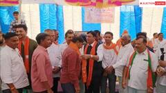 ગઢડા કોંગ્રેસમાં ભડકો, અનેક હોદ્દેદારો અને કાર્યકરો ભાજપમાં જોડાયા