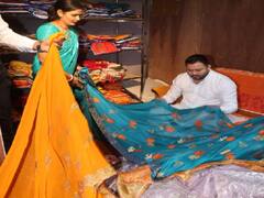 बिहार की इस योजना से प्रभावित हुए तेजस्वी, साड़ियों की डिजाइन देख की तारीफ