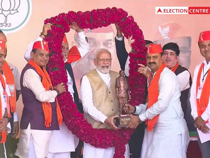 Gujarat Assembly Election 2022 PM Modi, Rahul Gandhi, Arvind Kejriwal holds rally in gujarat Gujarat Election 2022: आदिवासियों पर PM मोदी और राहुल गांधी के अपने-अपने दावे, भारत जोड़ो यात्रा और औकात वाले बयान का भी जिक्र | बड़ी बातें