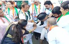 In Pics: पुण्यात राज्यपालांविरोधात राष्ट्रवादी आक्रमक; डमी कोश्यारींचं धोतर फाडलं