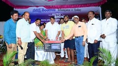 In Pics: నిజామాబాద్‌లో స్పీకర్ పోచారం సందడి, రయ్ రయ్‌మంటూ బుల్లెట్ సవారీ - జనం కేరింతలు