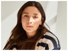 बेटी के जन्म के बाद आलिया भट्ट ने शेयर की पहली फोटो, फैन्स बोले- मैम एक फोटो बेबी और हसबैंड के साथ प्लीज़