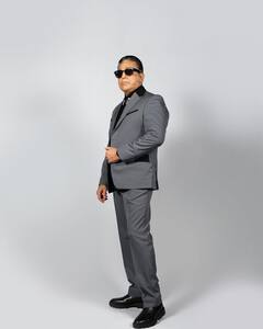 Kamal Haasan : 'உலகமெங்கிலும் உன்னை மிஞ்சிட யாரு..’உலக நாயகனின் கலக்கல் போட்டோஸ்!