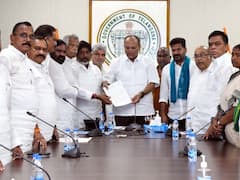 TPCC President Revanth Reddy, Other Congress Leaders Meet Telangana CS Somesh Kumar. See Pics