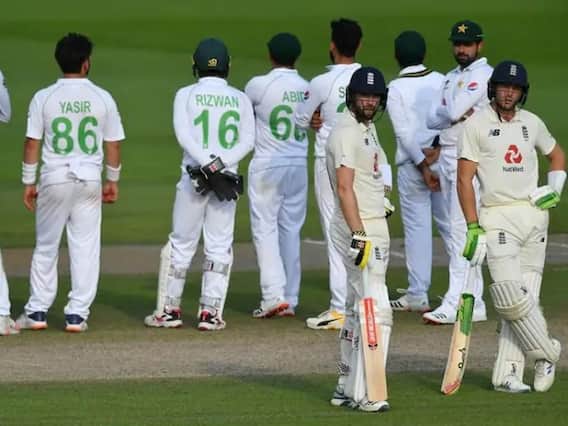 PAK vs ENG: पाकिस्तान की टीम में हुए बड़े बदलाव, फवाद-हसन जैसे दिग्गजों की छुट्टी, इन्हें मिली जगह PAK vs ENG: पाकिस्तान की टीम में हुए बड़े बदलाव, फवाद-हसन जैसे दिग्गजों की छुट्टी, इन्हें मिली जगह